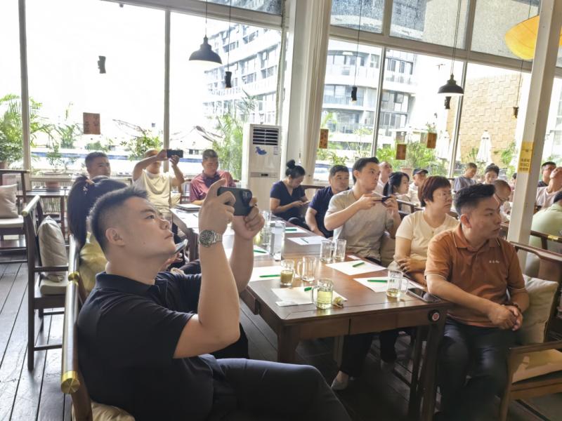 1760828879122609.jpg 640 (4)(1).jpg