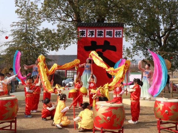 1768728696972685.jpg 开场舞:龙腾虎跃.JPG